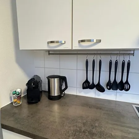 3 Altbau Naehe Hochschule Mit Garten * آلين