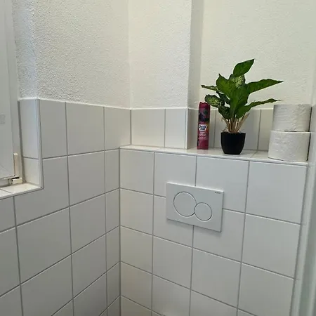 Διαμέρισμα 3 Altbau Naehe Hochschule Mit Garten *