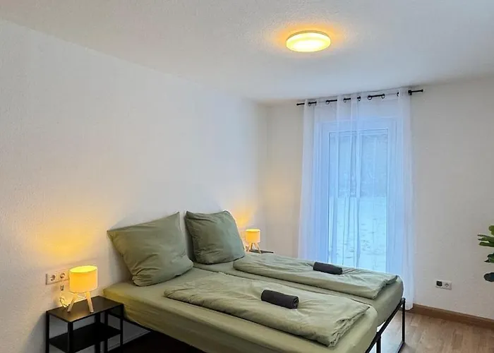 3 Altbau Naehe Hochschule Mit Garten