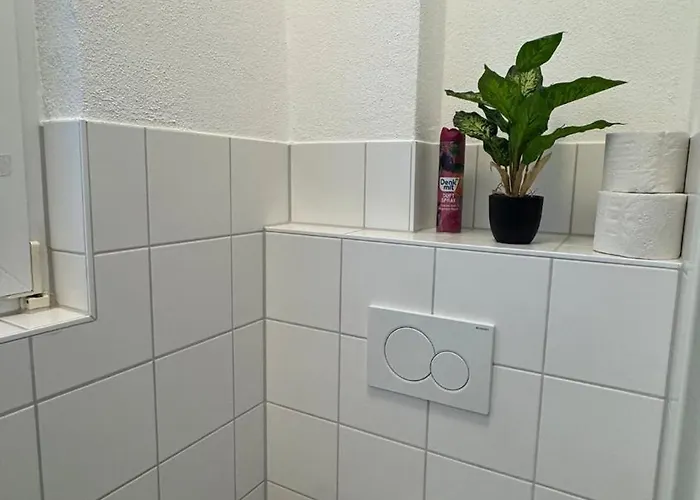 Apartment 3 Altbau Naehe Hochschule Mit Garten *